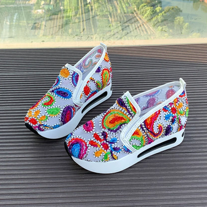 Women's Sneakers Rainbow Embroidered Platform Shoes for Women Breathable Mesh Loafers Lightweight Slip On Casual Shoes Plus Size