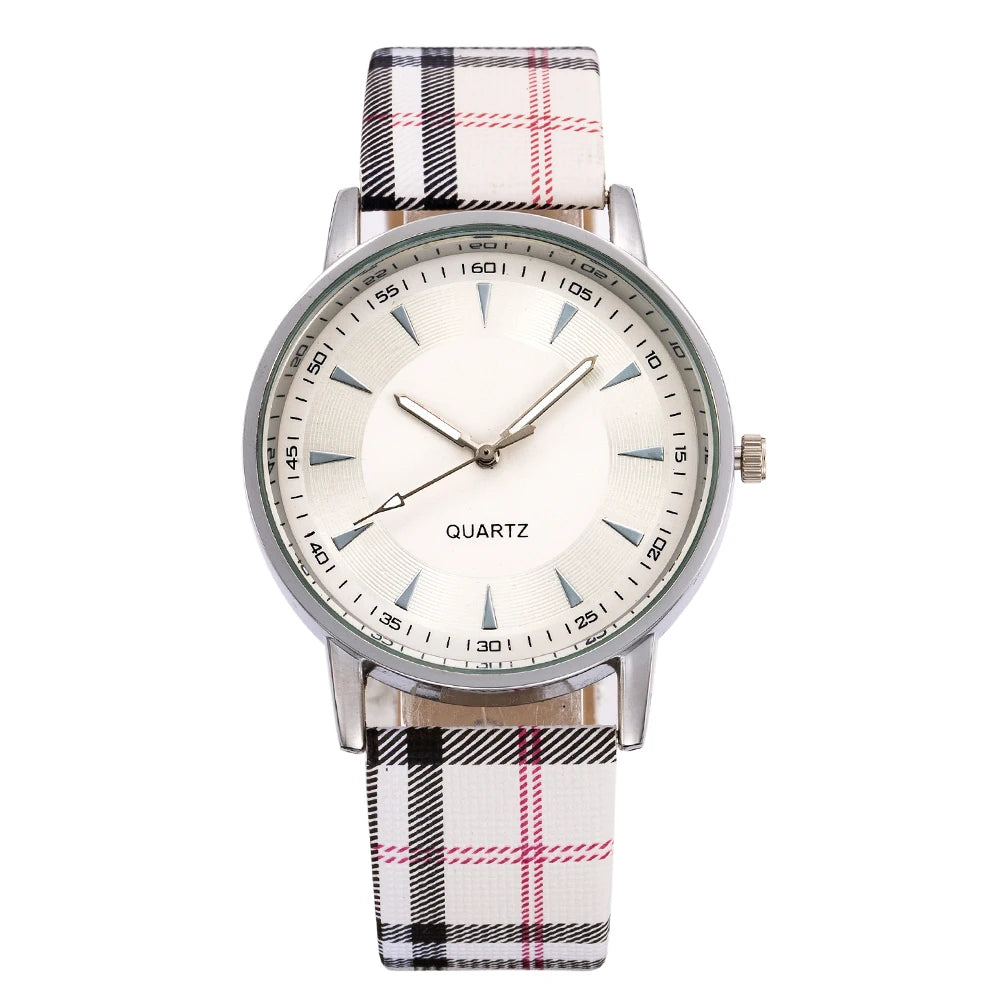New Fashion Women Watch Simple Vintage Plaid Leather Strap Quartz Wristwatches Dress Casual Ladies Watch Clcok Relogio Feminino