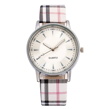 New Fashion Women Watch Simple Vintage Plaid Leather Strap Quartz Wristwatches Dress Casual Ladies Watch Clcok Relogio Feminino