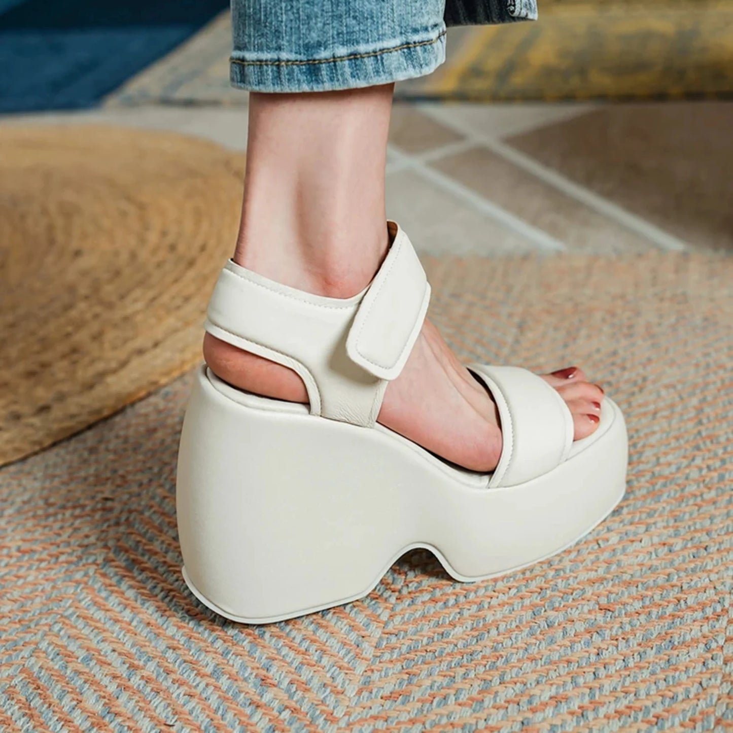 Krazing Pot 2026 Comfort Sheepskin Superstar High Thick Bottom Summer Shoes Casual Slingback Luxury Brand Platform Women Sandals