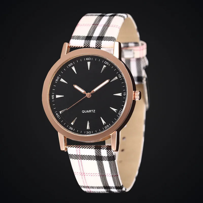 New Fashion Women Watch Simple Vintage Plaid Leather Strap Quartz Wristwatches Dress Casual Ladies Watch Clcok Relogio Feminino