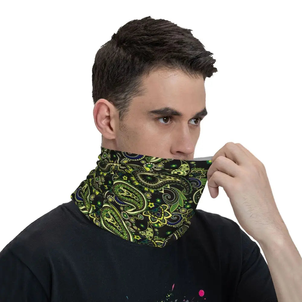 Custom Black Bandana Pattern Bandana Neck Gaiter for Hiking Cycling Women Men Wrap Scarf Paisley Style Headband Warmer