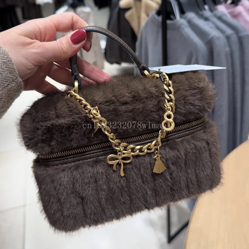 Faux Fur Mini Box Bags Luxury Designer Handbag for Women Trendy Ladies Fashion Casual Chain Elegant Shoulder Bags Crossbody Bag