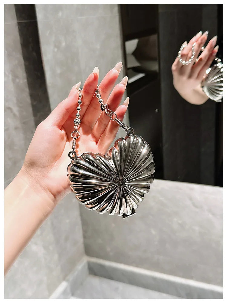 Golden Silver Evening Bag Handbag Luxury Designer Shoulder Crossbody Bags Party Wedding Clutch Mini Heart Pattern Shell Purse