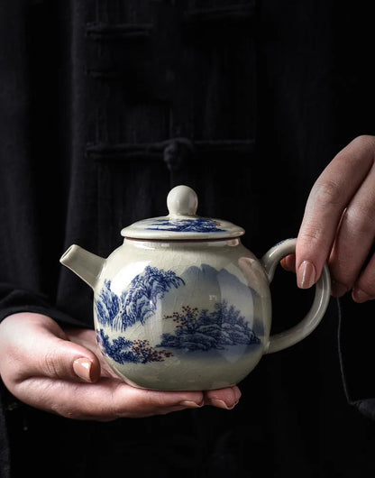 200ML Chinese Ceramic Teapot Ru Kiln Ice Crack Glaze Can Raise Tea Kettle Handmade Porcelain Teaware Household Tea Pots