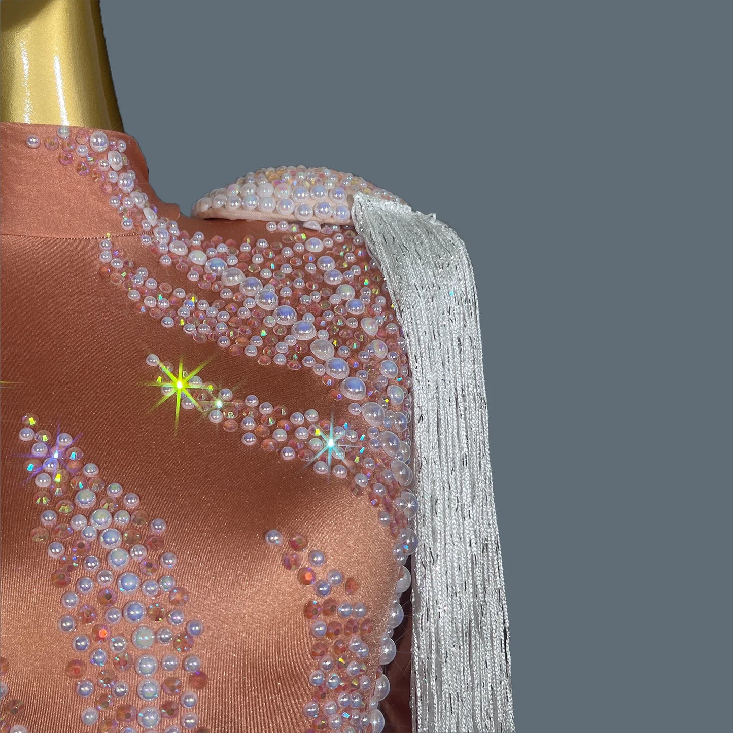 Luxury Rhinestones Pink Spandex Bodysuit Sexy Diamond Beaded Tassel Birthday Party Stage Show Leotard Singer Wear Jianzhangliusu
