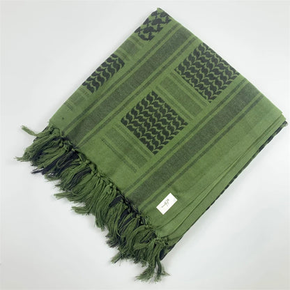 100% Cotton 110 X 110cm Hunting Scarf Shemagh Tactical Desert Keffiyeh Head Neck Scarf Arab Wrap with Tassel