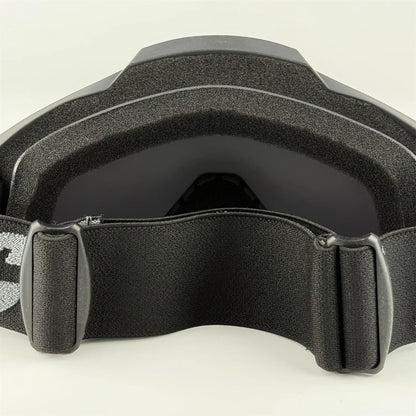 Outdoor motocross goggles for dirt bike, MTB, skiing & sports. Windproof, dustproof, UV protection. Universal fit.