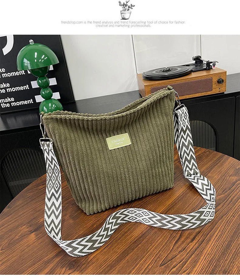Solid Color Corduroy Messenger Bag Versatile Handbag Women Shoulder Crossbody Bags Casual Chic Bucket Women‘s Bag Bolsos Mujer