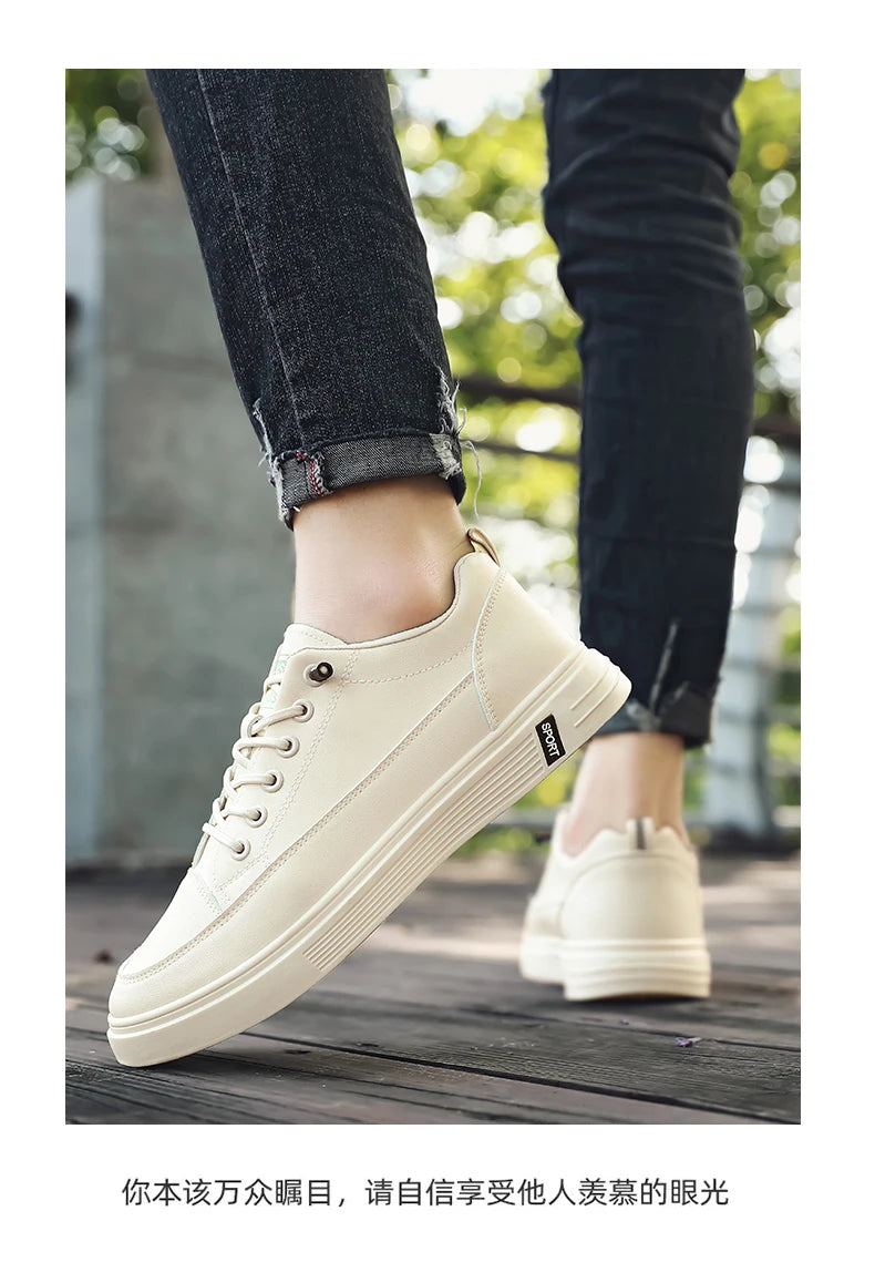 New Style White Sneakers for Men, Korean Version, Trendy Platform Shoes, Versatile for All Occasions, Sporty and Casual Shoes