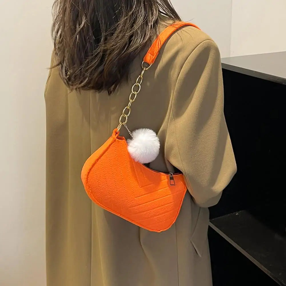 Mini Women Shoulder Bags Fashion Felt Women's Bag Design Advanced Underarm Handbags Mini Saddle Bag