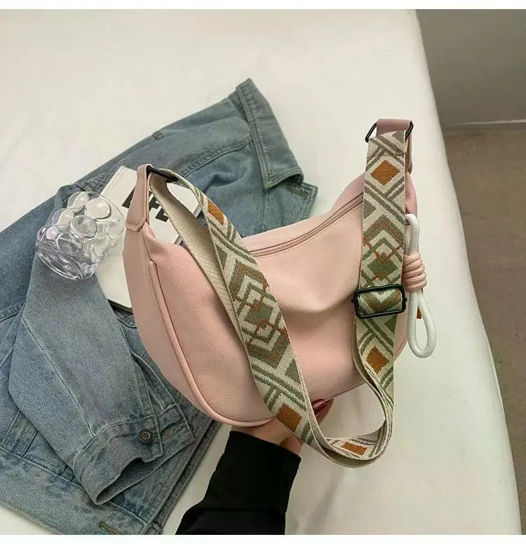 2025 New Fashion Crossbody Bag Simple Wide Shoulder Strap Design Single Shoulder Bag Original Style Commuting Dumpling Women Bag