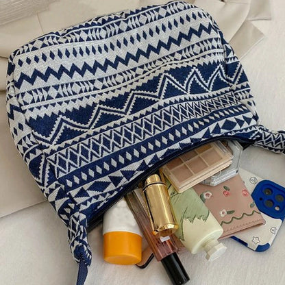 Neutral style tote bag for men and women, featuring ethnic style. New arrivals for spring and summer. Single shoulder bag. Fashi