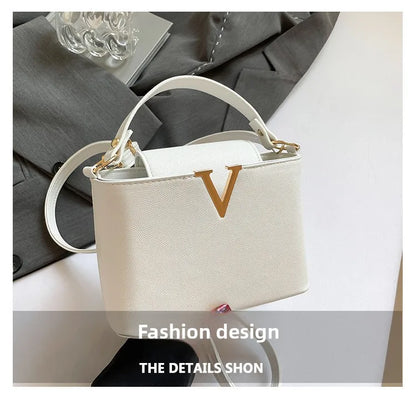 New Fashionable V Decor Shoulder Bag Trendy Ins Bucket Crossbody Handbag For Women