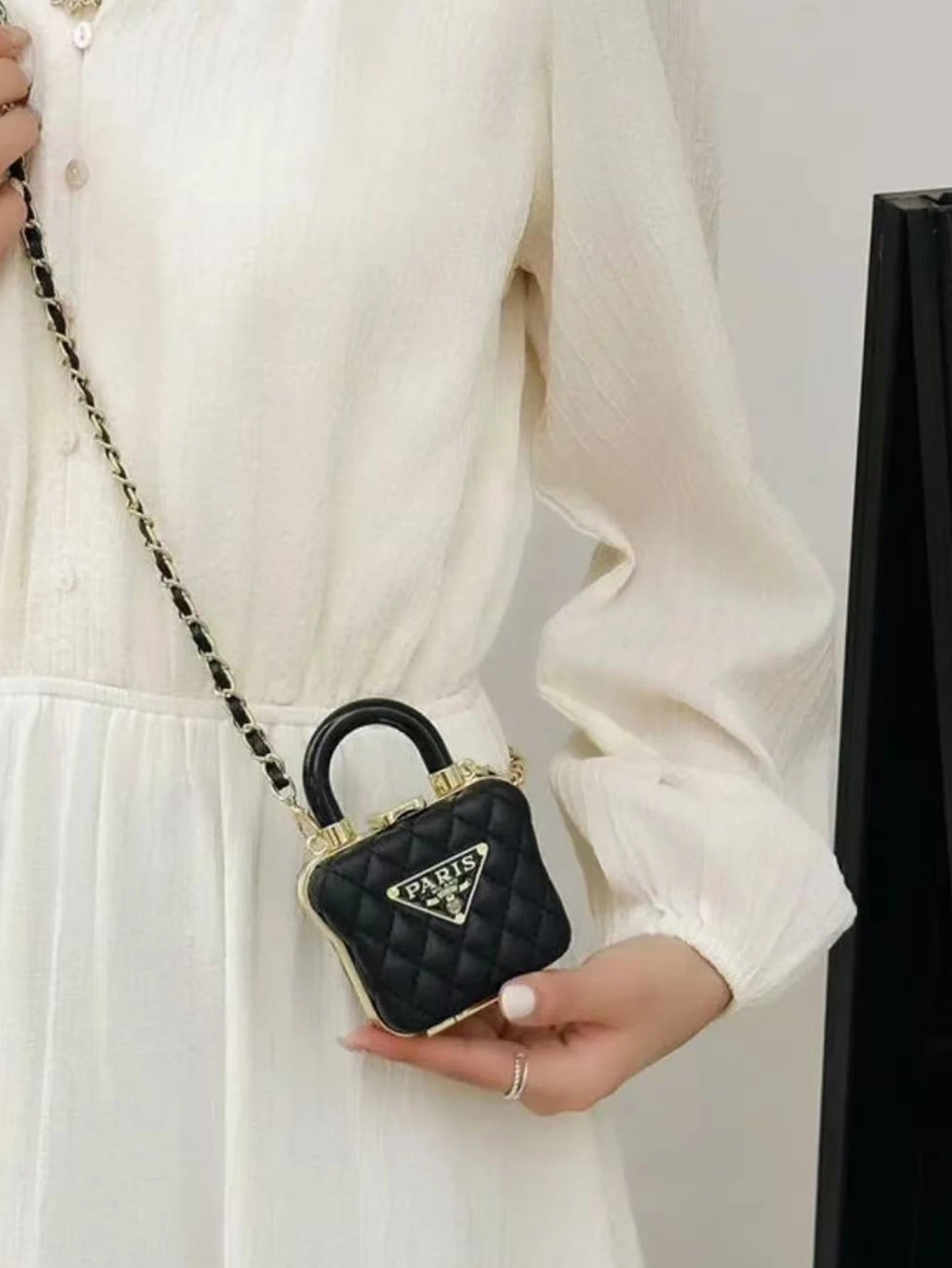 Diamond chain box, exquisite and versatile accessories, niche mini lipstick crossbody bag, earphone bag