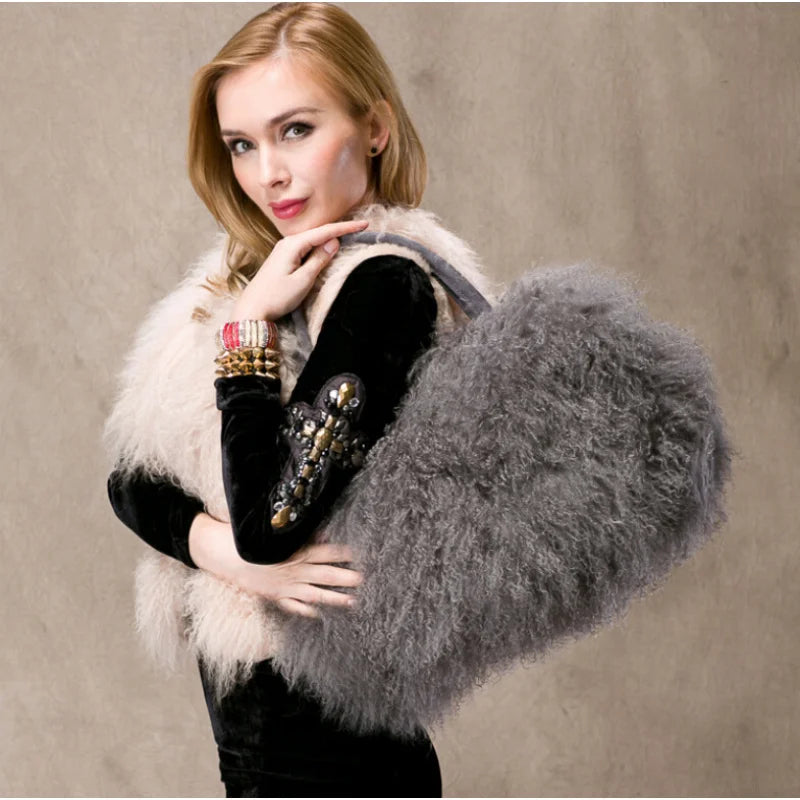 Wool Bag Cute And Versatile Winter Handbag Wool Large Capacity Woman Bags Relaxed Texture Furry Women Fashion Tote Shoulder Bag