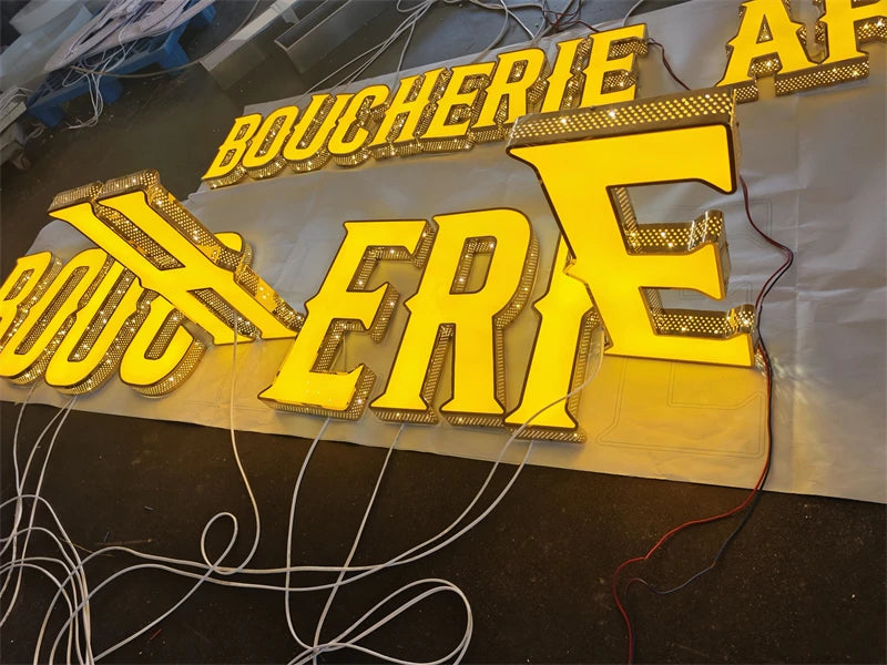 Custom Made Front Lit & Side Lit LED Channel Letters Signs Perforated Shop Signs Exterior Use