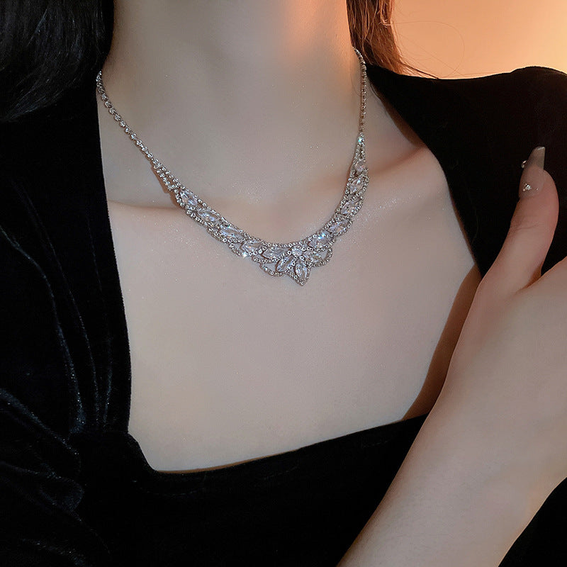 Water Droplets U-shaped Necklace Drop Earrings Two Piece Set Fashion Necklaces Inlaid Rhinestone Jewelry Sets Wedding Gift