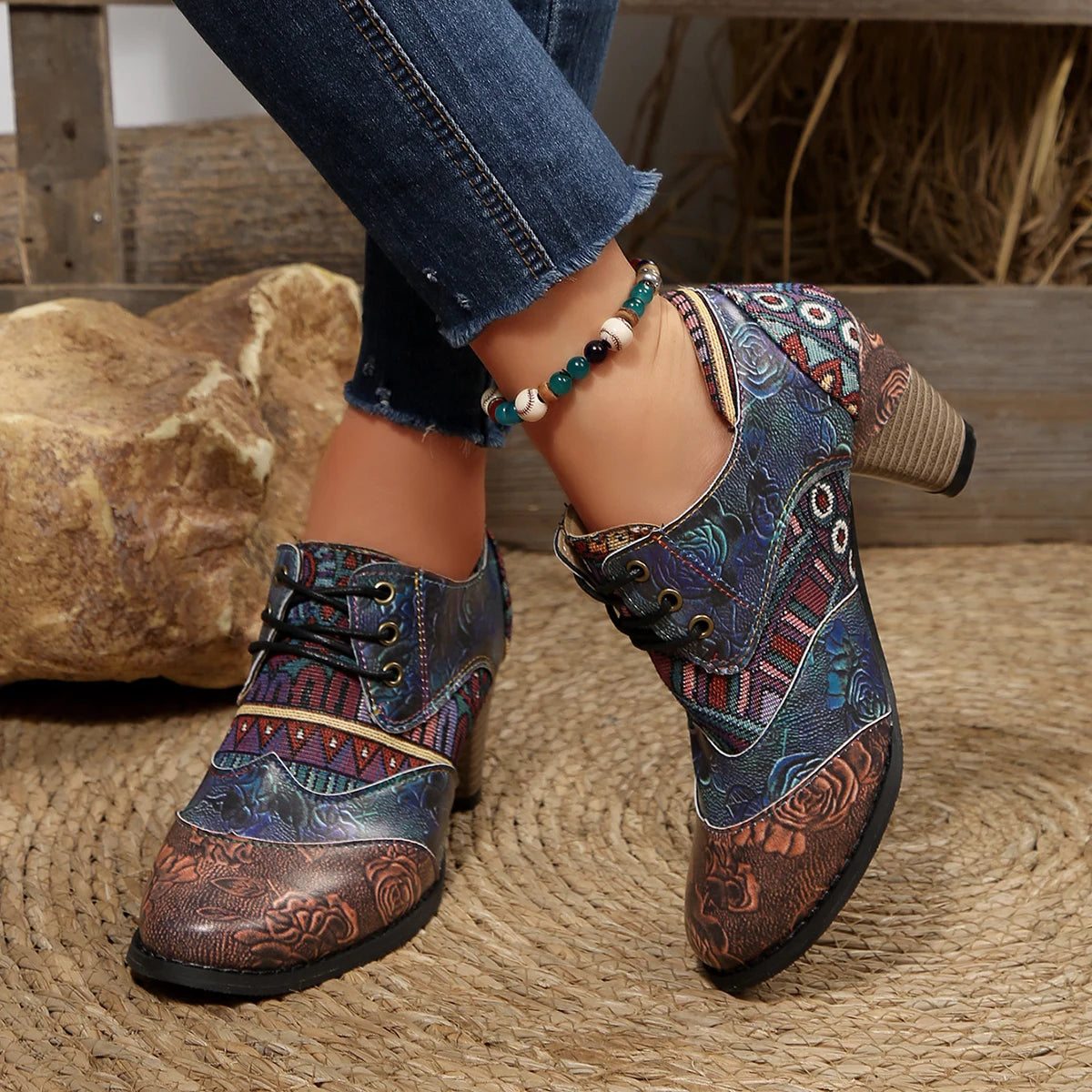 Women's Spring & Fall Short Boots, Bohemian Fashion Splicing Retro Short Boots, Casual Printed Western Leather Boots, Side Zippers, Suitable for Daily Commuting, Vacation, Parties