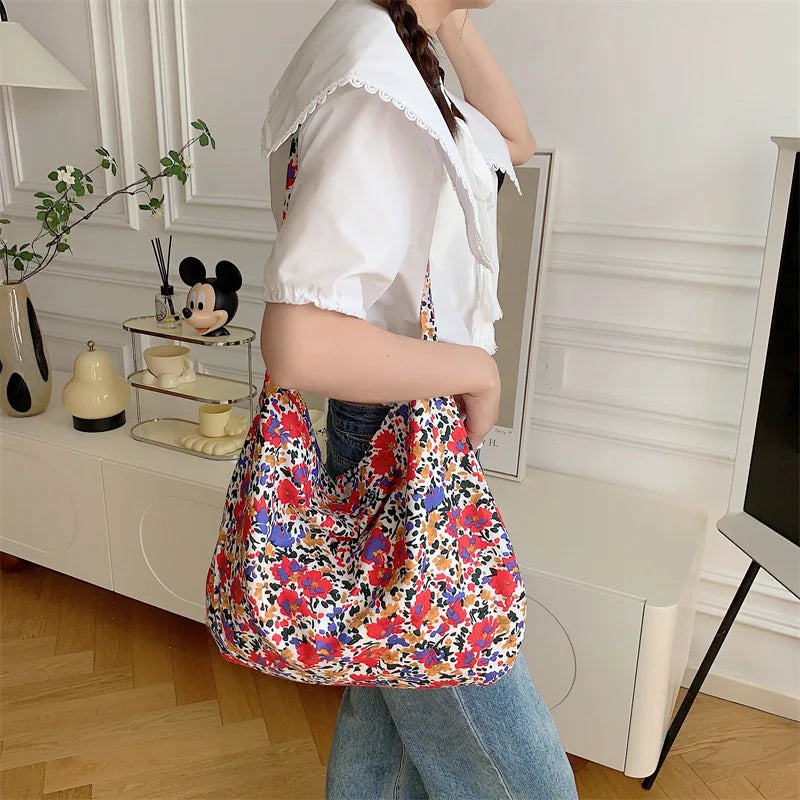 Women's Shoulder Bags Leopard Print Flower Fashionable Trendy Canvas Cross Bags Large Capacity Portable Shopping Shoulder Bags
