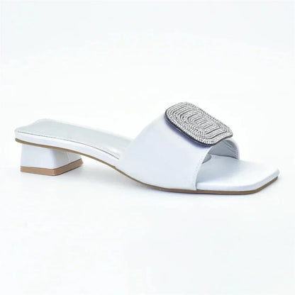 New Arrival African Women Wedding Shoes Bride Shoes Luxury Elegant Low Heels Rhinestone Lady Slippers Sandals Nigerian Pumps