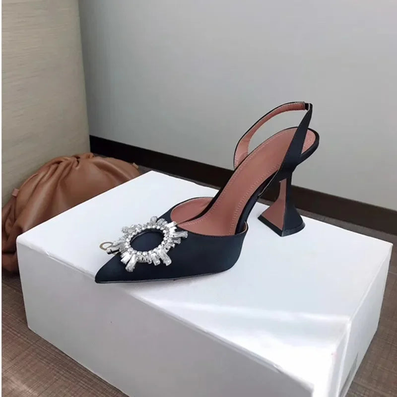 Brand Women Pumps Luxury Crystal Slingback High Heels Summer Bride Shoes Comfortable Triangle Heeled Party Wedding Shoes