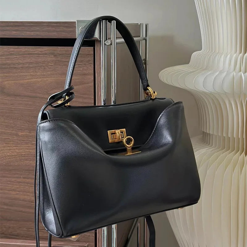 Luxury Brand Women Messenger Bags Soft Leather Brown Suede Hand Held Totes Gold Buckle Women Shoulder Bags Lady Trend Satchel