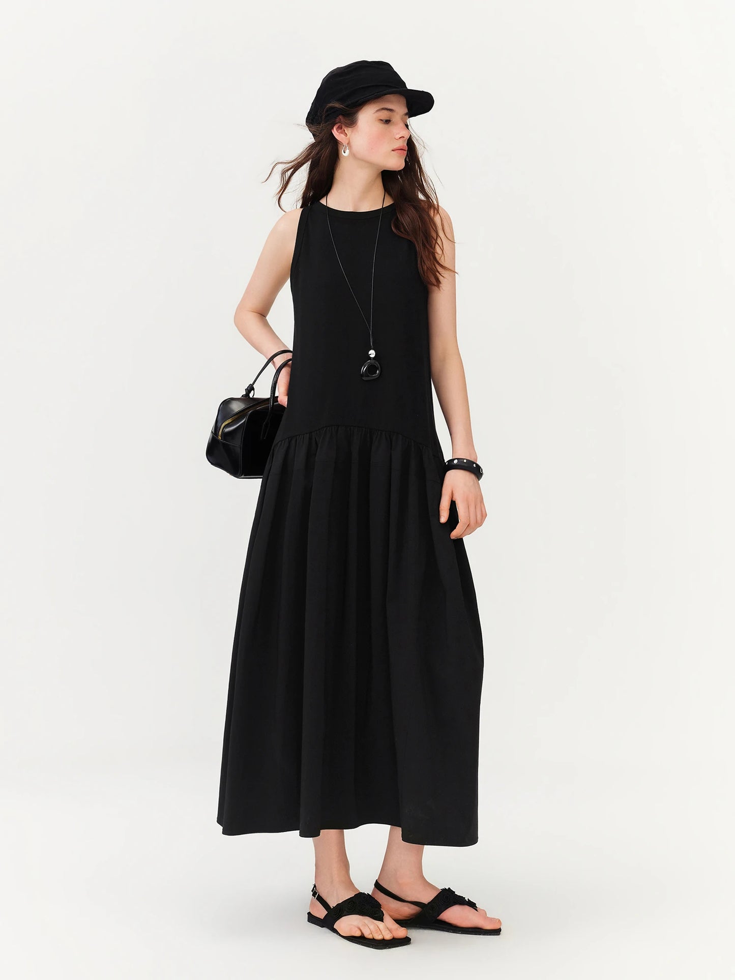 FSLE Women's Minimalist Commute Sleeveless Crew Neck Slim Fit Tank Dress 2026 Summer New Arrival Elegant Black Long Daily Dress