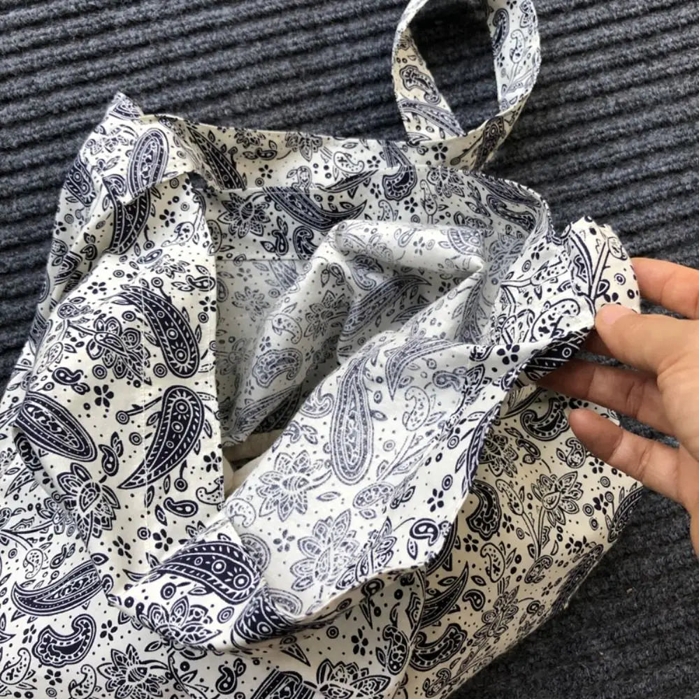 Portable Cotton Shopping Bag Bandanna Print Open Pocket Handbags Reusable High-capacity Books Bag Travel