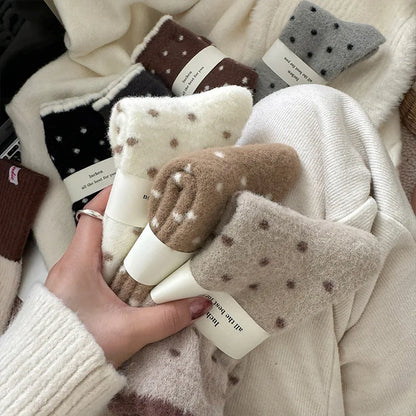 Winter Warm Thickened Polka Dot Plush Socks Women Girls Mid-calf Socks Fall Thickened Padded Warm Socks Home Sleep Floor Sox