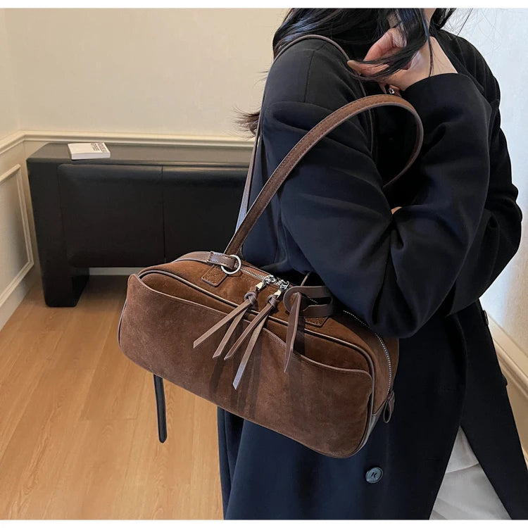 Retro Red Suede Wedding Shoulder Bag Luxury Designer Women Versatile Underarm Bags Elegant Female Large Capacity Handbags