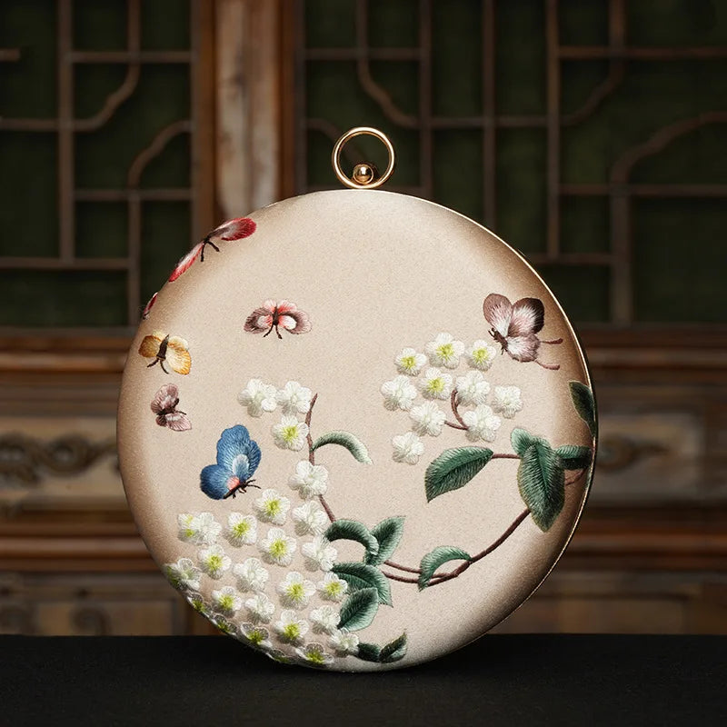 Cape-Bay Small Women's Bag, Silky Polyester Embroidered Bag, Embroidered Women's Bag, Retro Accessory Bag for Cheongsam, Chinese Ethnic Style Women's Ancient Style Small Bag, Noble Lady's Chain Bag, Gold Metal Frame Hard Shel