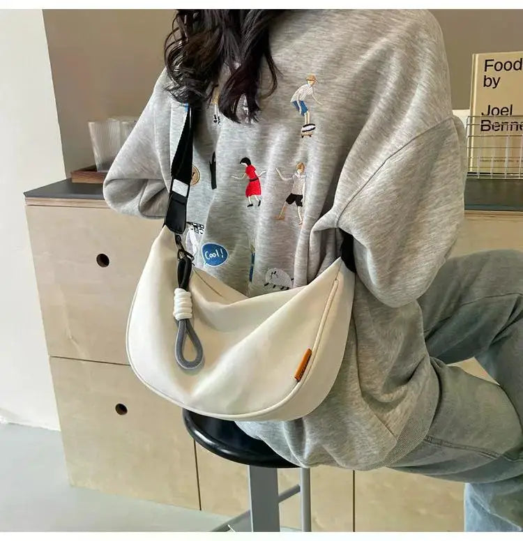 2025 New Fashion Crossbody Bag Simple Wide Shoulder Strap Design Single Shoulder Bag Original Style Commuting Dumpling Women Bag
