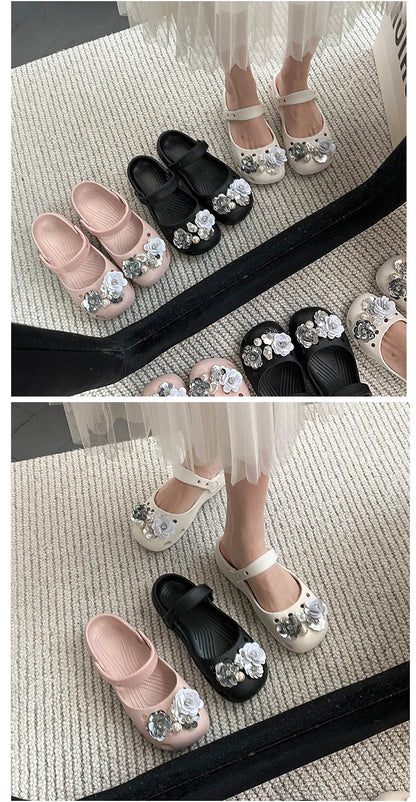 Clogs Summer Slippers Women Luxury Pearl Metal Flower Mary Janes Designer Ballet Shoes Girls Corc Charms Sandals Indoor Outdoor