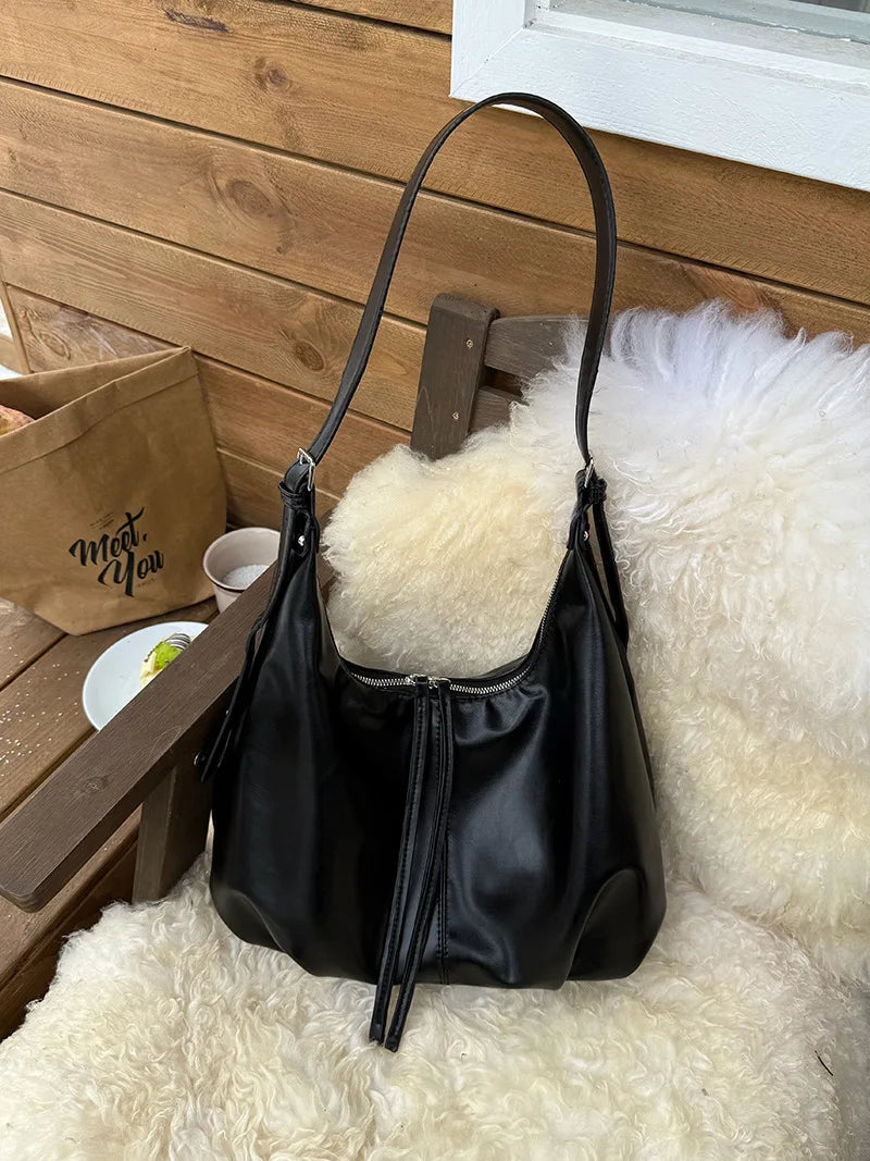 2025 New Retro Underarm Bag Fashion Leisure Large Capacity Shoulder Bag Women's Daily Commuter Bag Crossbody Bag Women's Bag