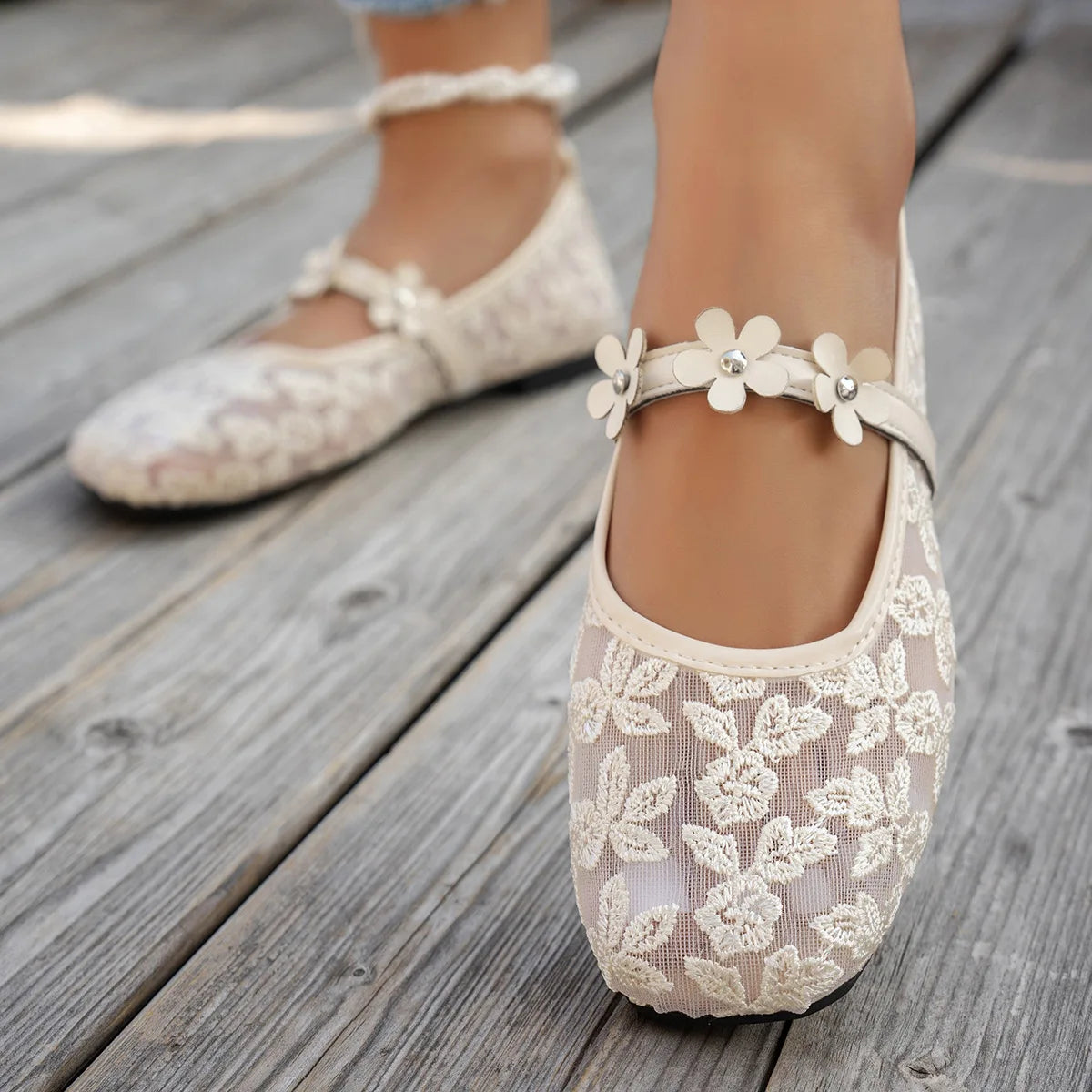 Plus Size 43 Women Fashion Ballet Flats Breathable Laces Square Toe Spring Summer Flat Shoes For Female Daily Walking Loafers
