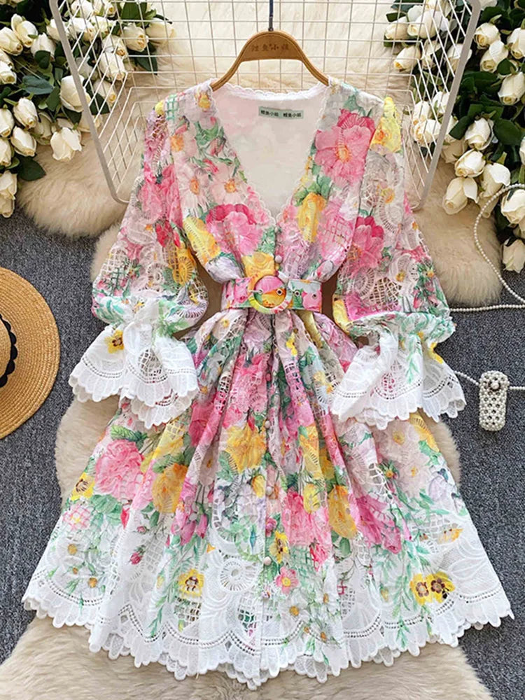 Spring/Summer Retro Single Breasted Mini Dress French Hollow Lace Dress Female Temperament A-line Elegant Shorts Vestidos C18