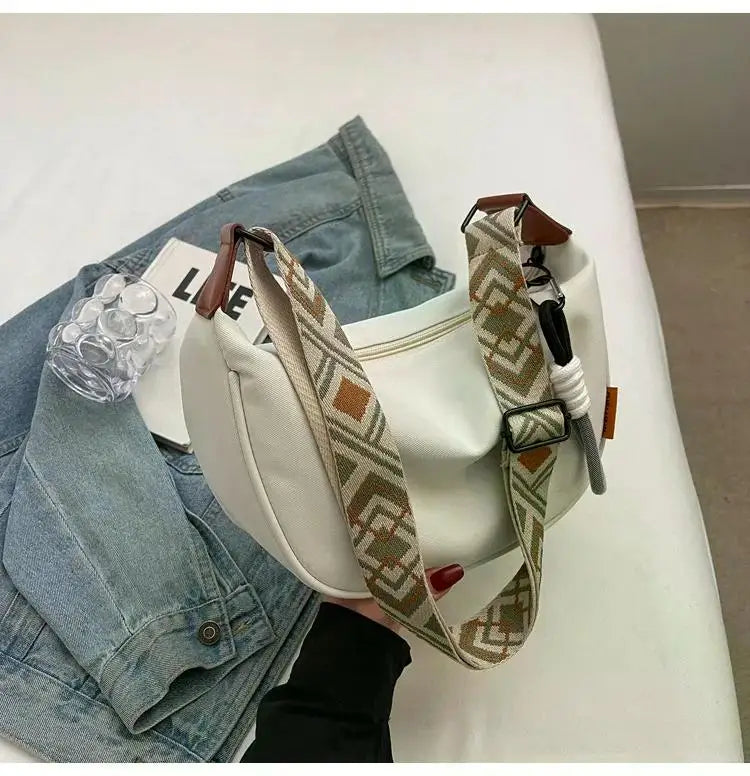 2025 New Fashion Crossbody Bag Simple Wide Shoulder Strap Design Single Shoulder Bag Original Style Commuting Dumpling Women Bag