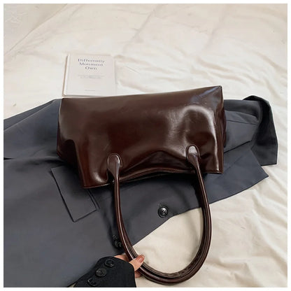 Women's Vintage Glossy Oil Wax Leather Tote Bag Buckle Casual Shoulder Handbag Elegant Work Bag for Daily Commute Top-handle Sac