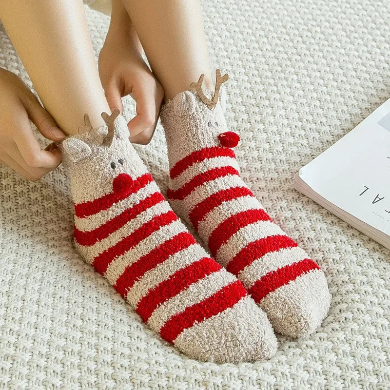 1 Pairs Box Christmas Socks Women Cute Thermal Fluffy Fuzzy Soft Velvet Thermo Sleep Sock Thick Warm Winter Socks New year Gift
