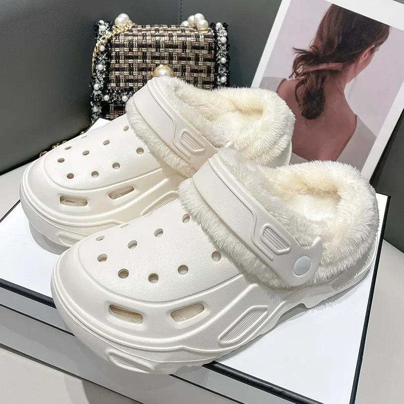 Plush slippers 2025 new winter men's and women's thick high heels soft-soled beach garden shoes home plush ripped slippers