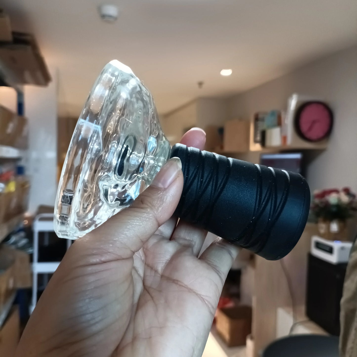 Premium  Crystal Glass Hookah Bowl with Anti-Slip Silicone Base - Heat-resistant Clear Chicha Narguile Shisha Tobacco Holder