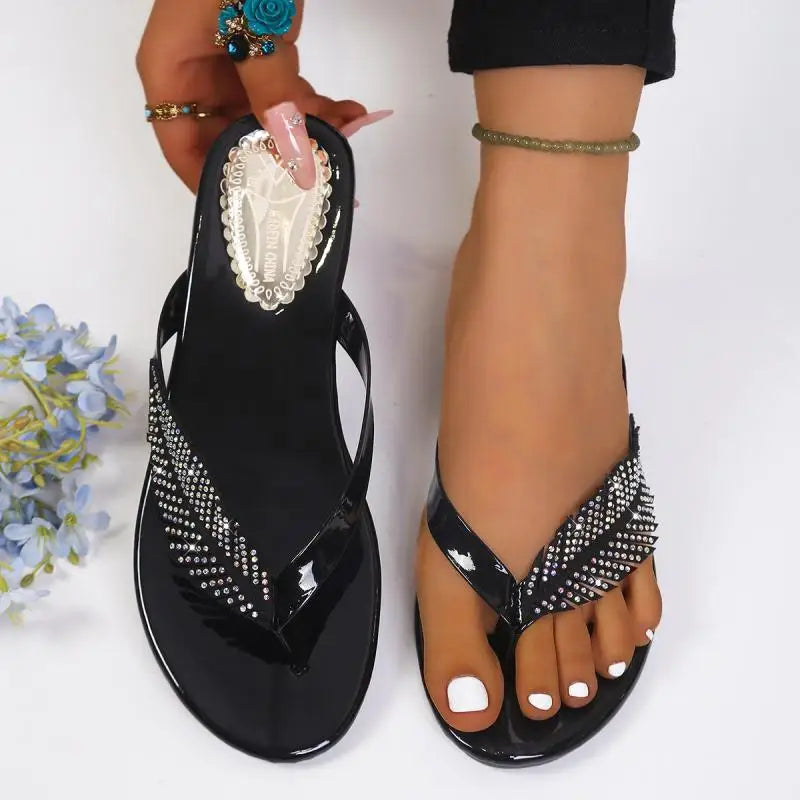 Luxury Rhinestone Leaf Flip Flops Woman Summer 2026 Gold Silver Crystal Low Heel Sandals Women Soft Bottom Lightweight Shoes 43