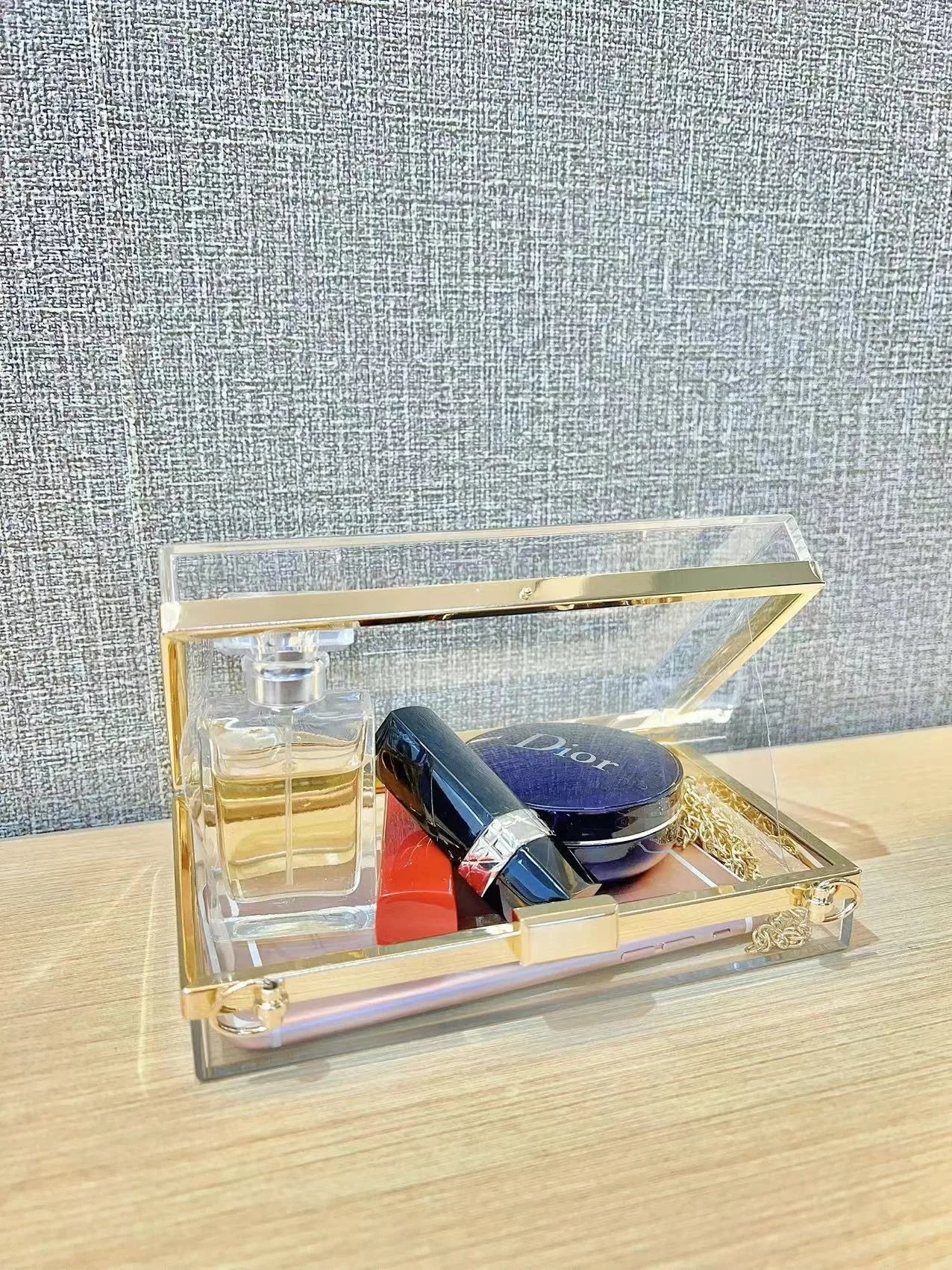 2025 New Clear Acrylic Small Flap Shaped Bags Women Trendy Chain Shoulder Crossbody Bags Women's Niche Design Novelty Purse