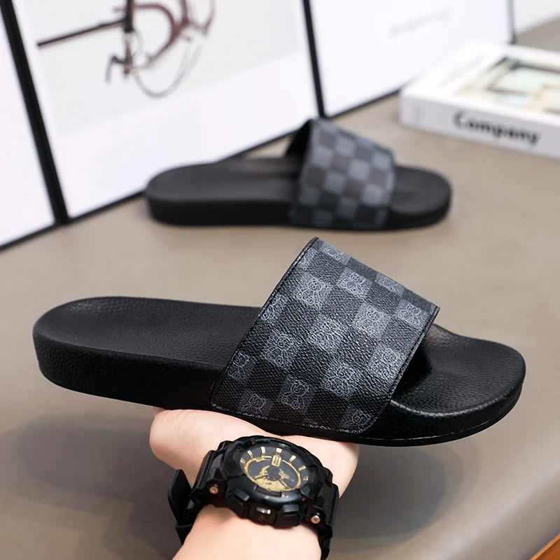 Men's Slippers Summer 2025 New Outer Wear Home Flip Flops Men's Non-Slip Beach Sandals