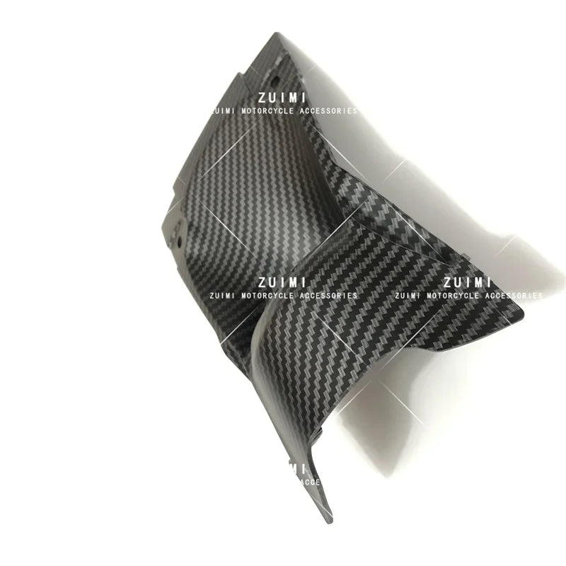 Suitable for carbon fiber Kawasaki Z900 2020-2023 motorcycle key switch cover link plate inner lining plate fairing housing