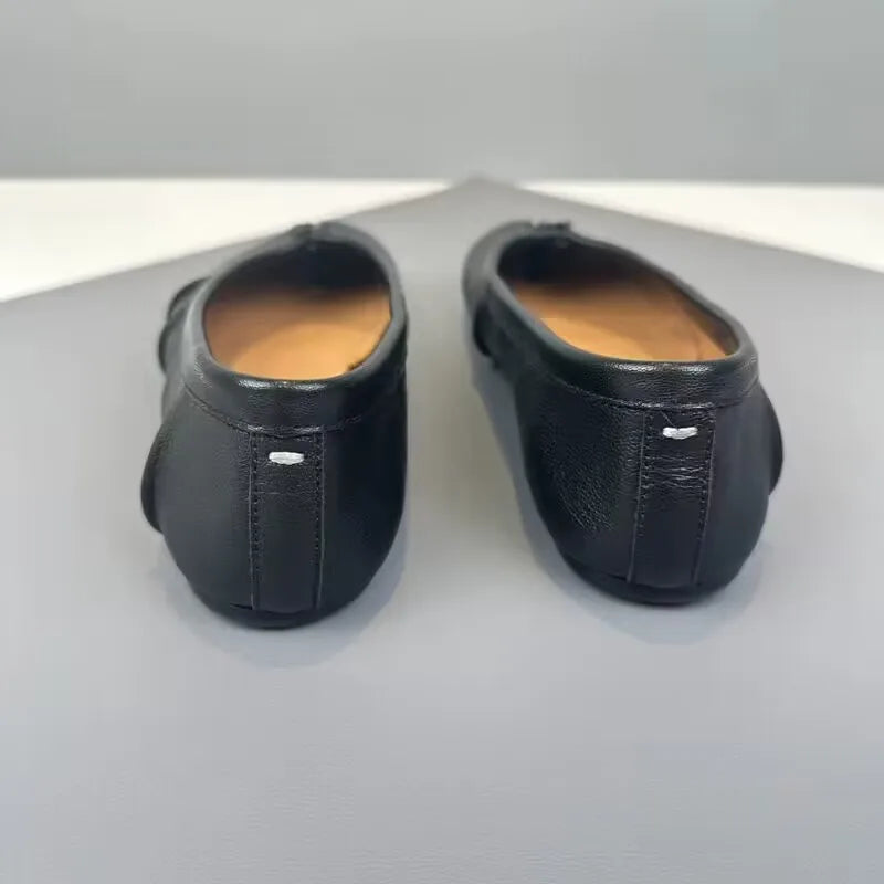 Fashion Hot PU Leather Tabi Shoes Women Handmade Women Flats High Quality Shoes Luxury Design Split-Toe Mules Shoes