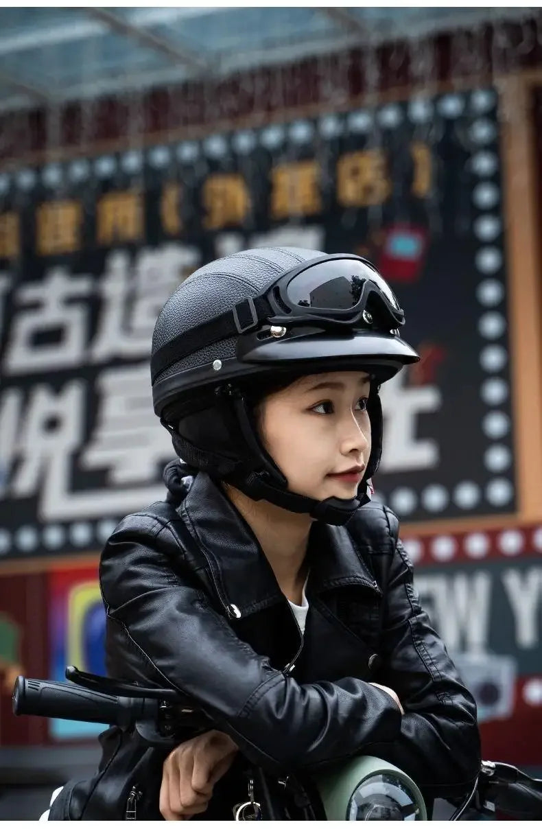 Retro Leather Half Helmet with Ear & Neck Protection - All-Season Cycling Safety Helmet
