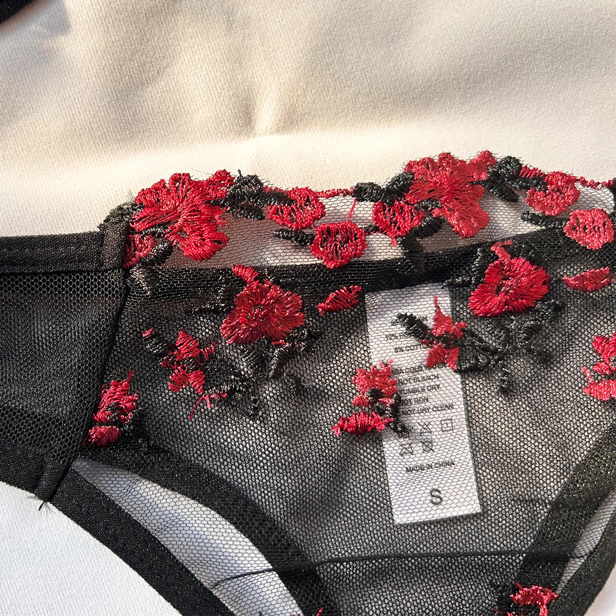 Women's Embroidered Push Up Lingerie Set, Comfortable Thin Bralette Underwear for Daily Wear