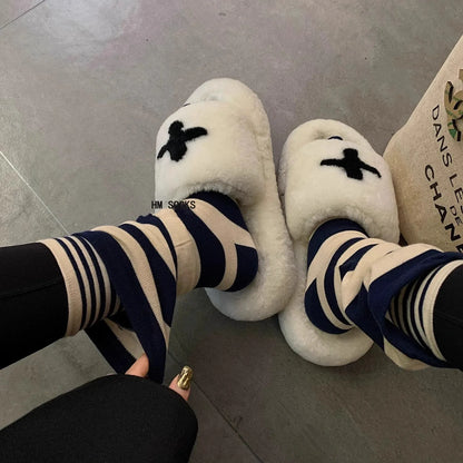 New Athletic Crew Dress Autumn Winter Sock Women Striped Versatile Pile Ankela Vertical Striped mid-calf New Trendy B8W167